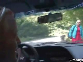 Old strumpet gets nailed in the car by a stranger
