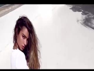 Sommer ray x 정격 영화 클립 줄자